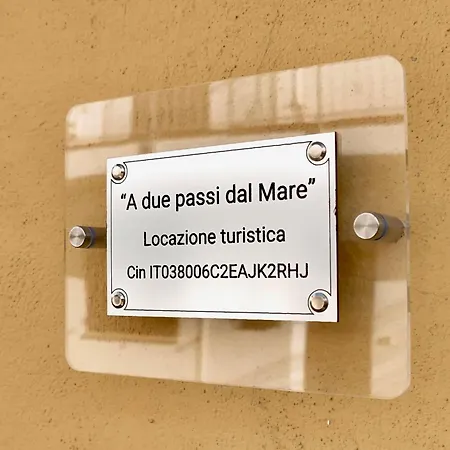 A Due Passi Dal Mare Apartament